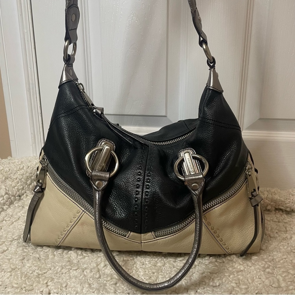 B Makowsky Leather Black, Cream and Silver Purse Bag